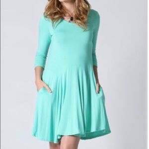 👗NWOT Mint Side Pocket Flared Skater Dress
